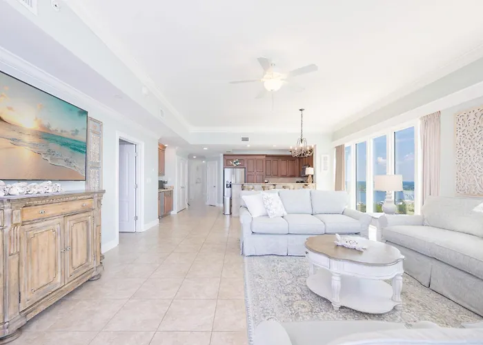 Phoenix 2104 Gulf Shores